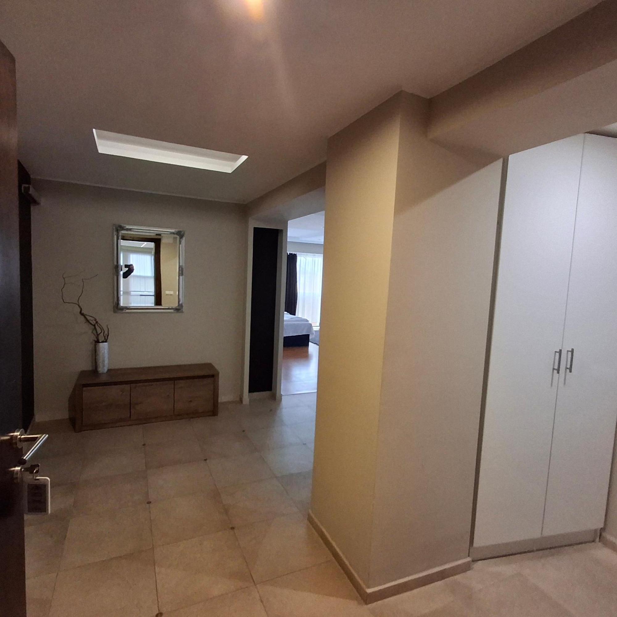 Unicorniselit Apartmanok Еґер Екстер'єр фото